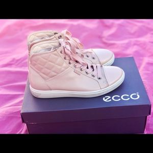 Ecco brand Soft 7 Quilted high top sneaker